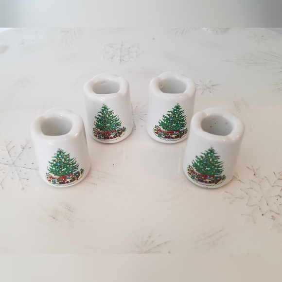 Set of 4 Vintage Christmas Tree Mini Candlesticks - Picture 1 of 7